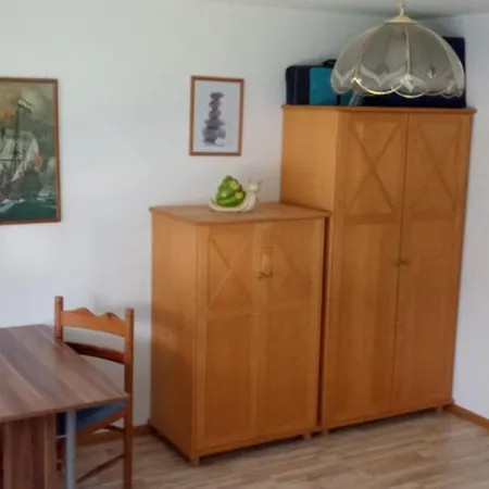 Ferienwohnung Am Buchenbaum Apartment *
