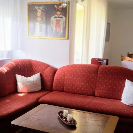 Ferienwohnung Am Buchenbaum *